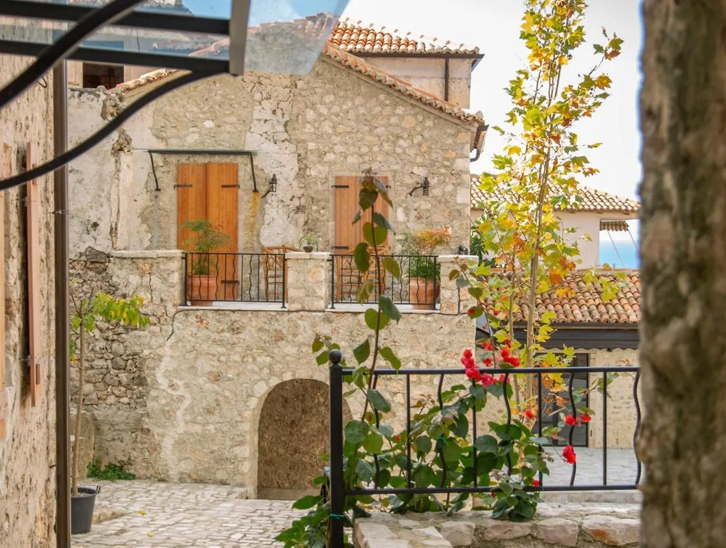 Zoe Hora Hotel Dhërmi Resort
