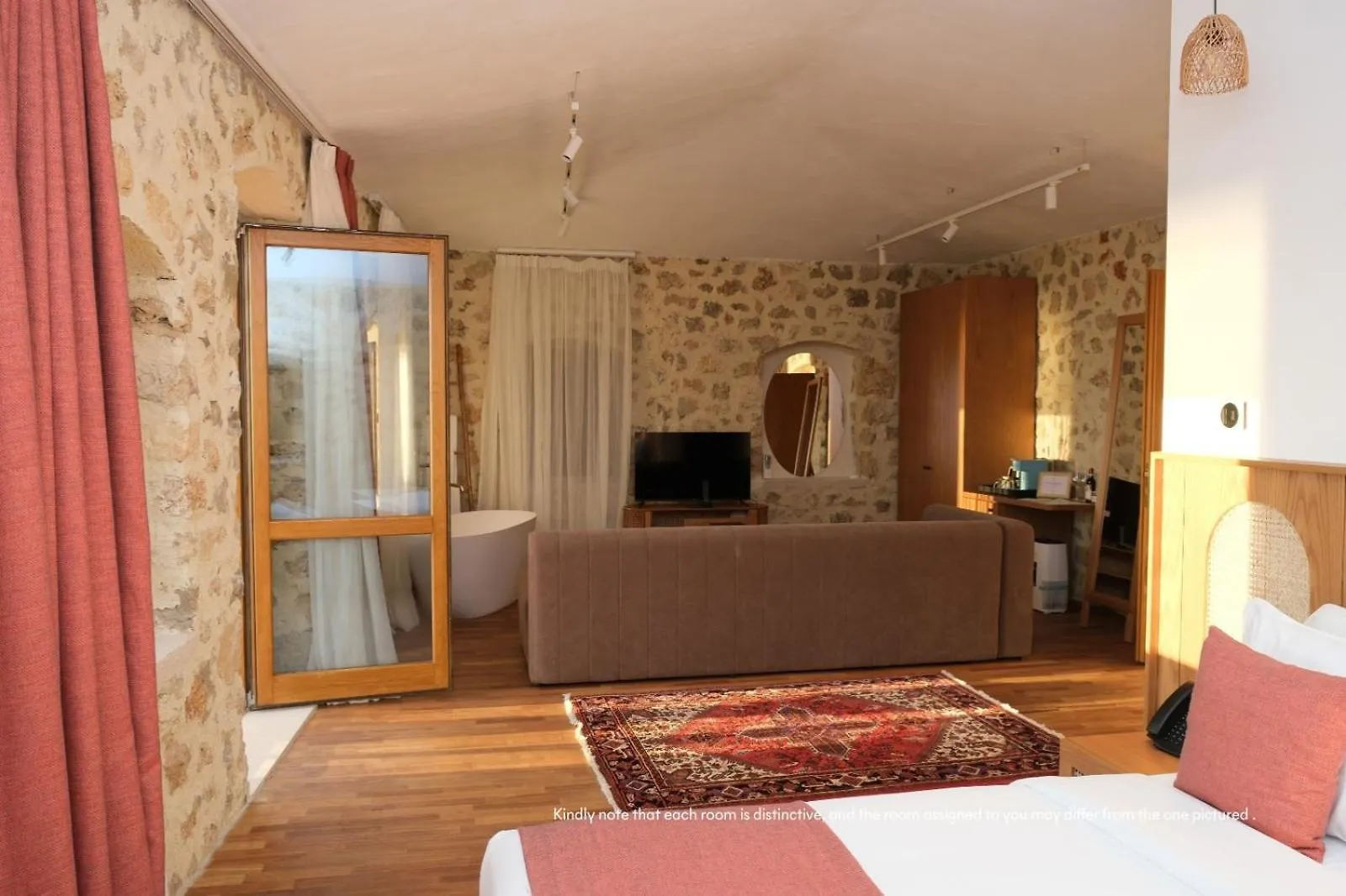 Zoe Hora Hotel Dhermi 0*,  Albania