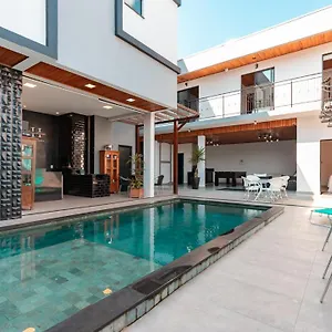 https://hospedaria-da-barra-bc.santa-catarina-brasil.com