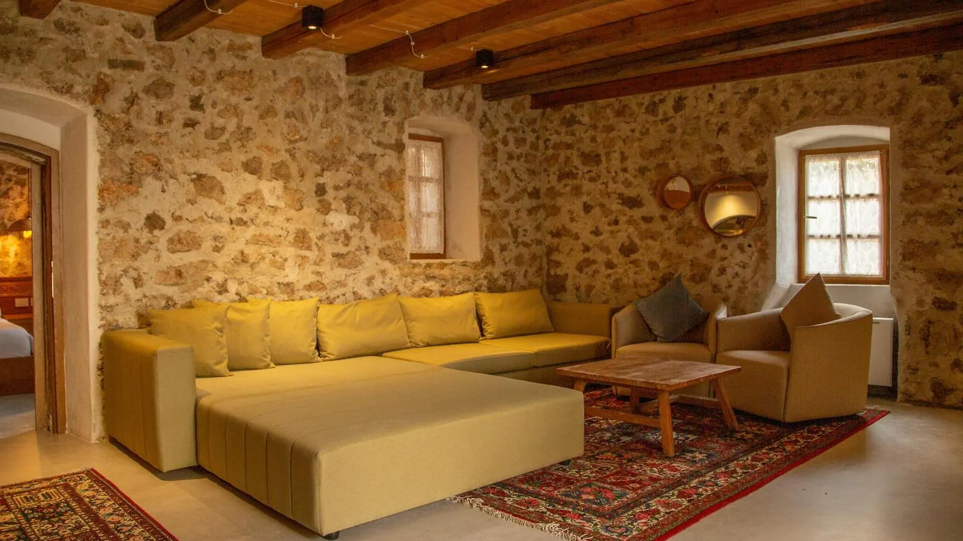 Hotel Zoe Hora Dhërmi